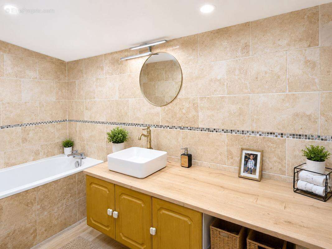 Maison 227 m² à Saint-Vaize  - photo 11