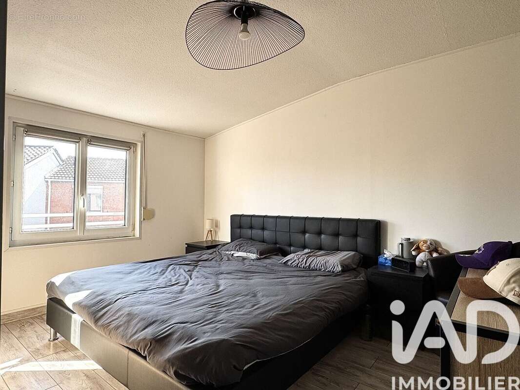 Photo 7 - Maison à NEUVILLE-EN-FERRAIN