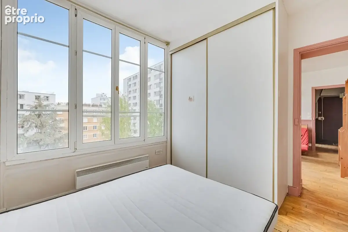 Deux pièces sous les toits avec vue dégagée - photo 6
