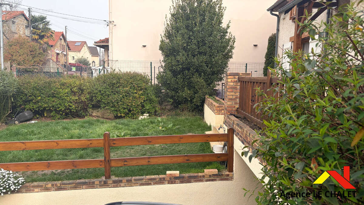 Maison à VILLENEUVE-LE-ROI