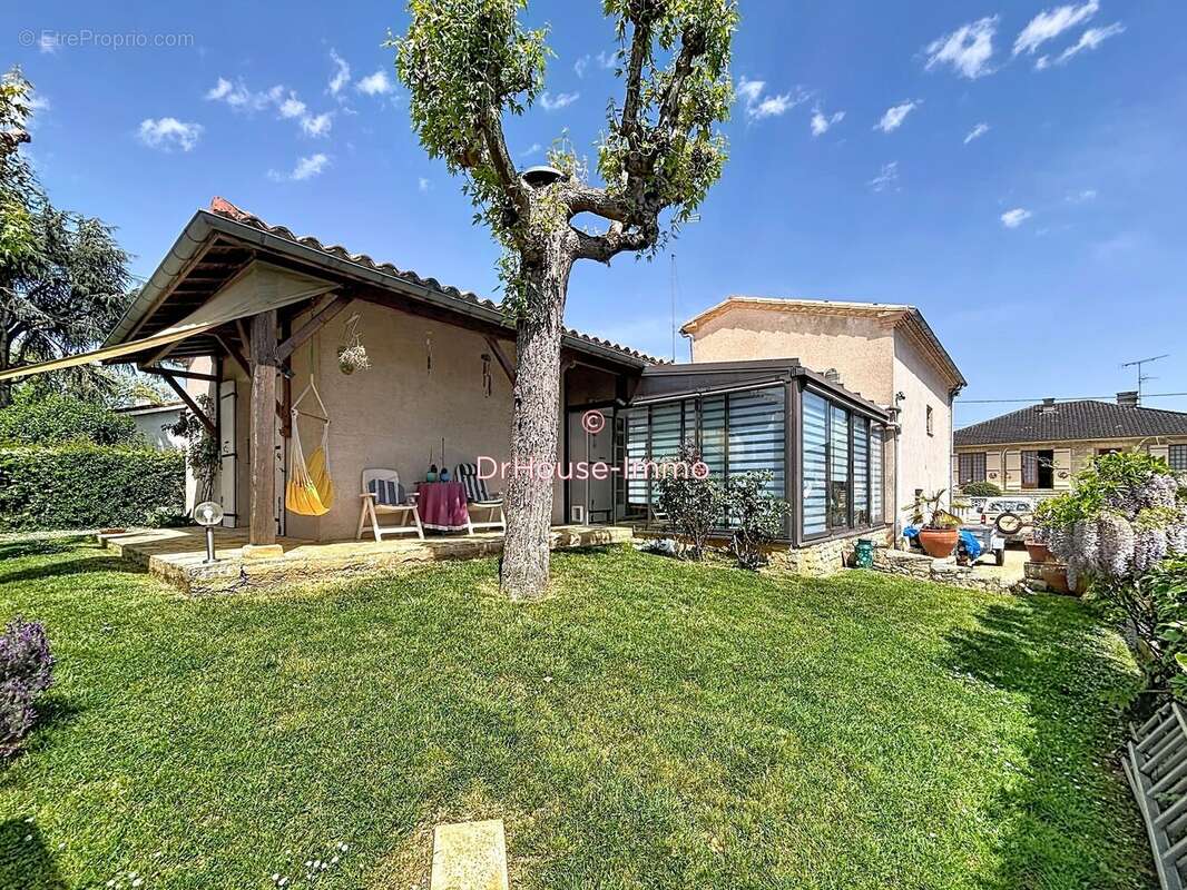 Maison à MONSEMPRON-LIBOS