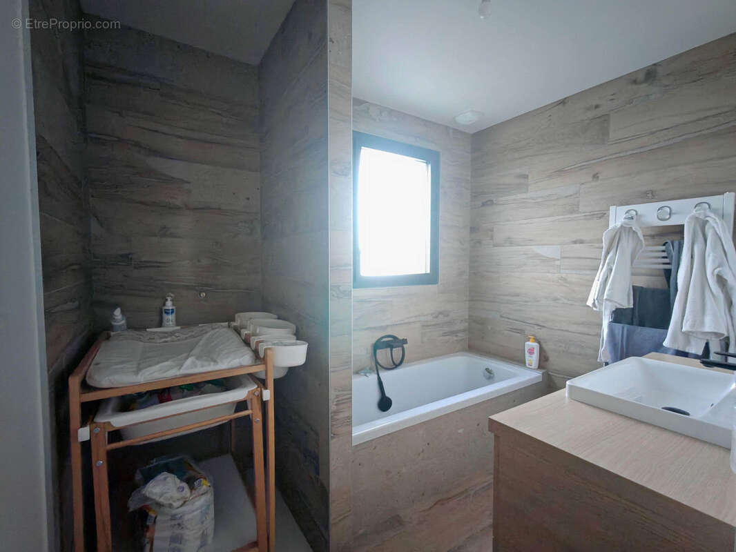 Maison à SAINT-PHILBERT-DE-GRAND-LIEU