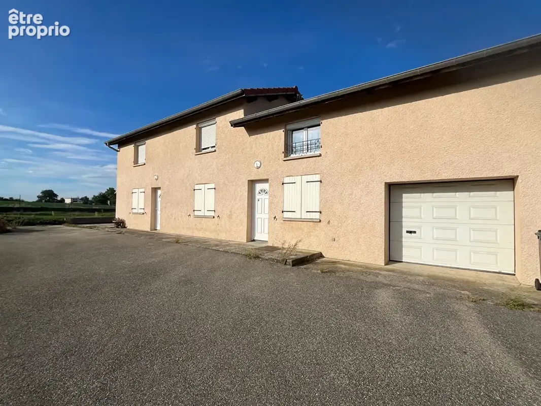 Maison à SERPAIZE
