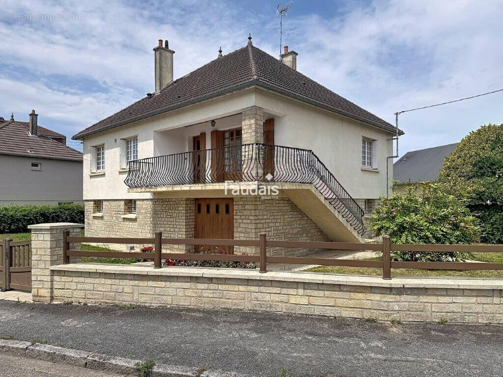 Maison à CARENTAN