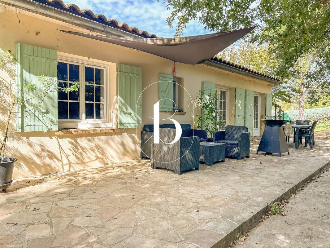 Maison à VALLON-PONT-D&#039;ARC