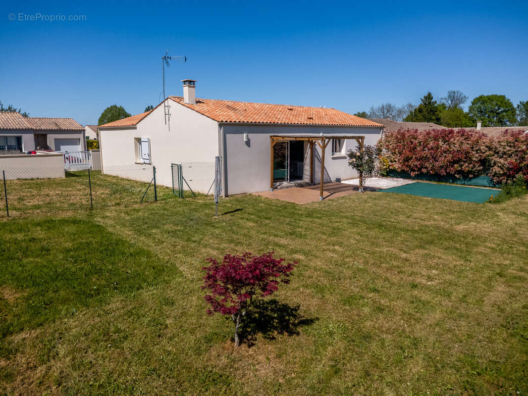 Tesson, maison plain pied 92 m2, 3 chambres, garage, jardin - photo 15