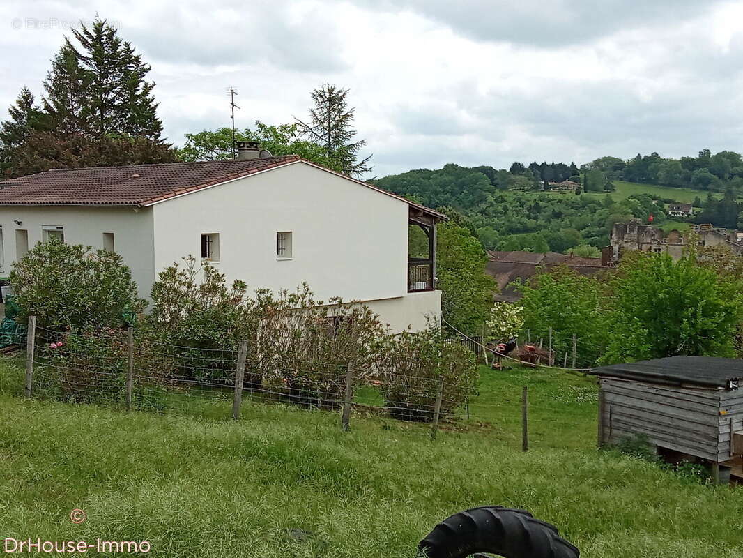 Maison à VILLAMBLARD