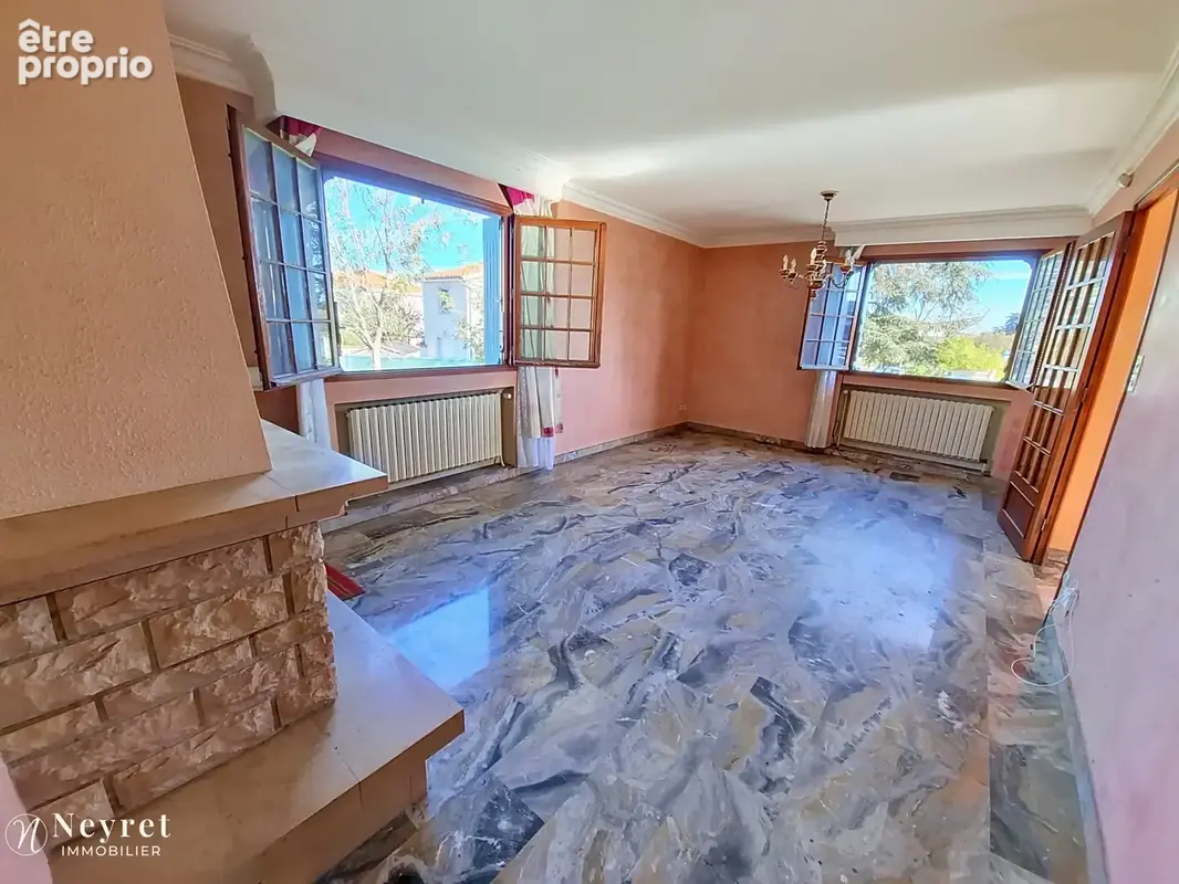 Opportunité à saisir,: Maison de 123 m2 5 pièces sur 1880 m2 de terrain constructible - photo 2