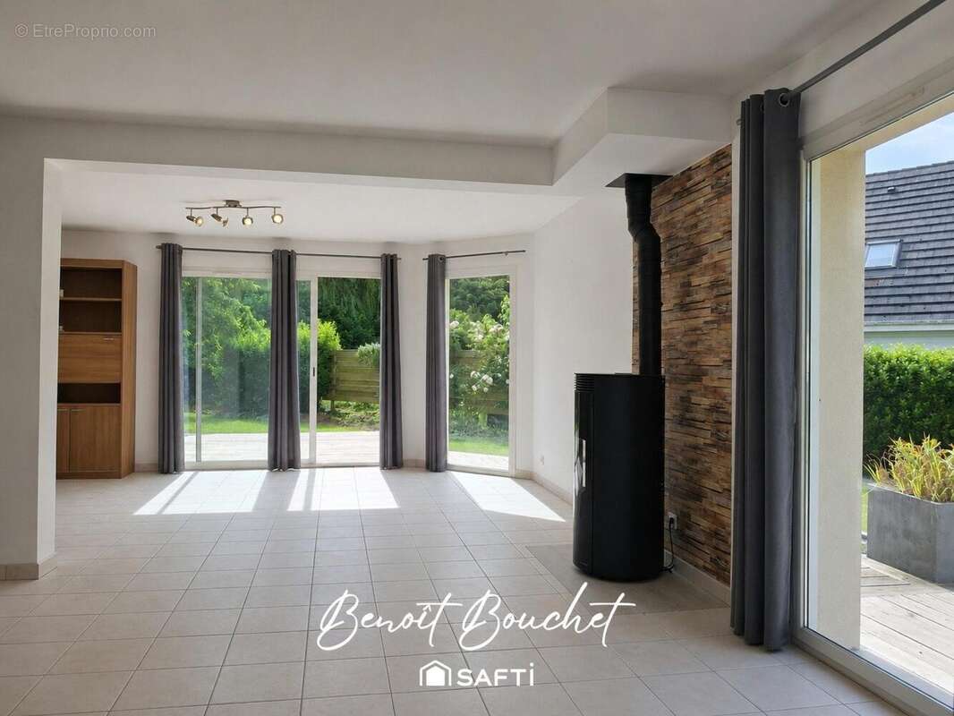 Maison 169 m² à Mouen  - photo 5