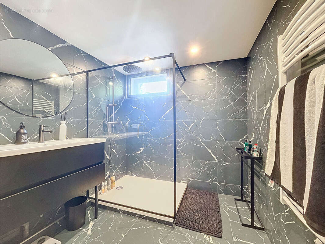 Maison à VILLIERS-SAINT-FREDERIC