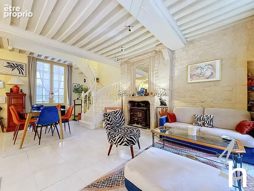 Hyper centre -  duplex  ancien - terrasse - cave - photo 2