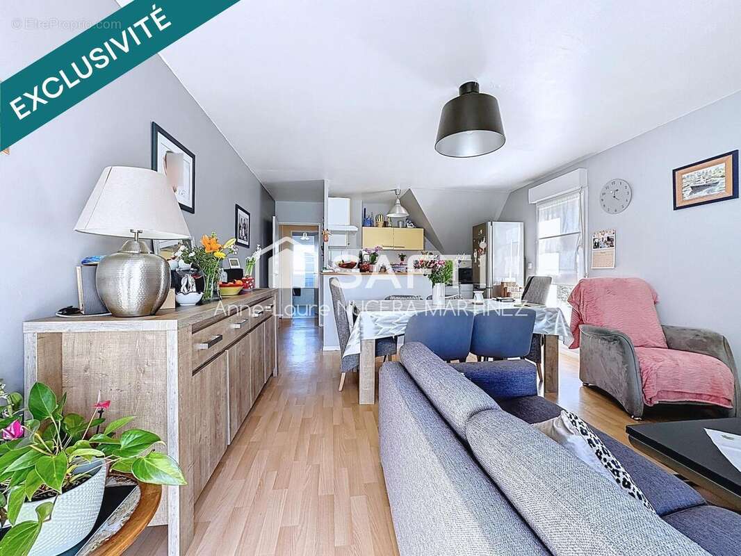 Photo 2 - Appartement à LANNILIS