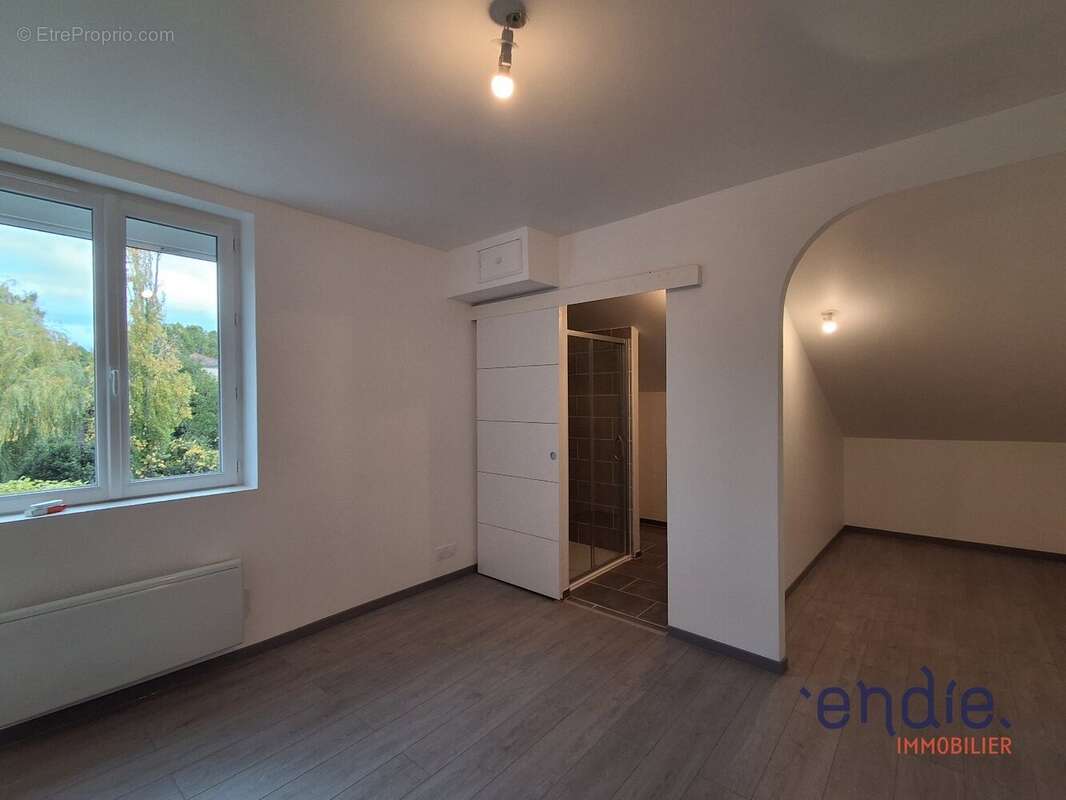 Maison à BRASSAC-LES-MINES