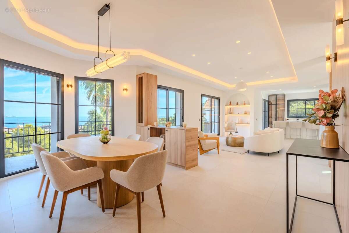 Maison à ROQUEBRUNE-CAP-MARTIN