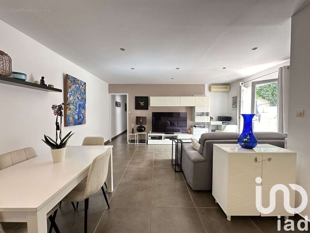 Photo 3 - Maison à MARSEILLE-9E