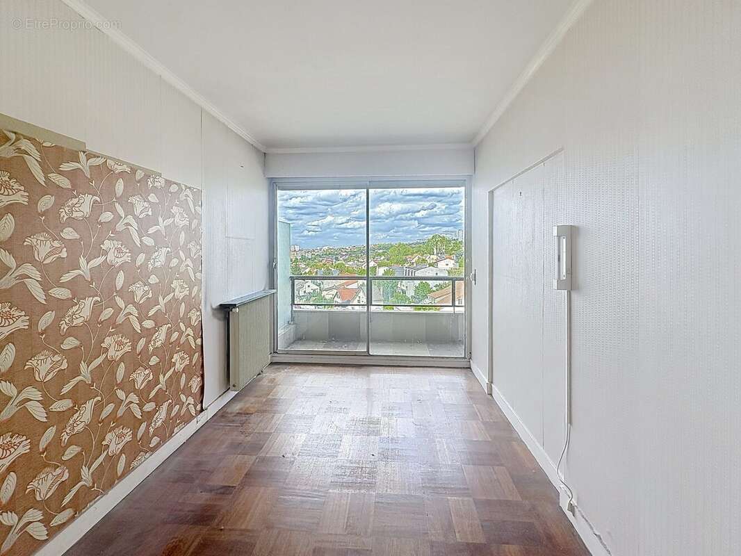 Appartement à L'HAY-LES-ROSES
