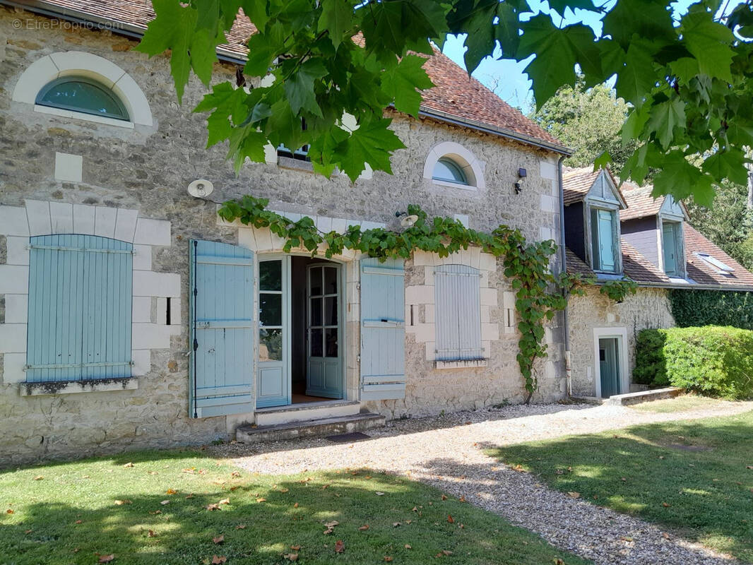 Maison à VERNEUIL-SUR-INDRE
