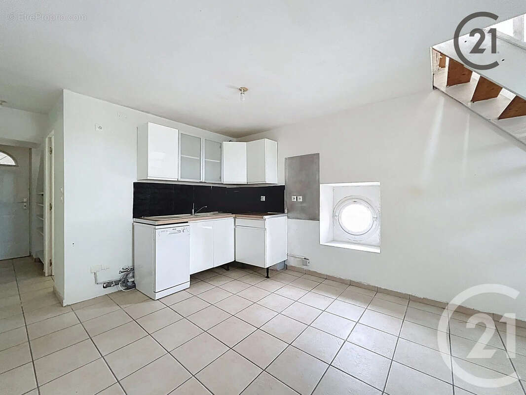 Appartement à MONTEREAU-FAULT-YONNE