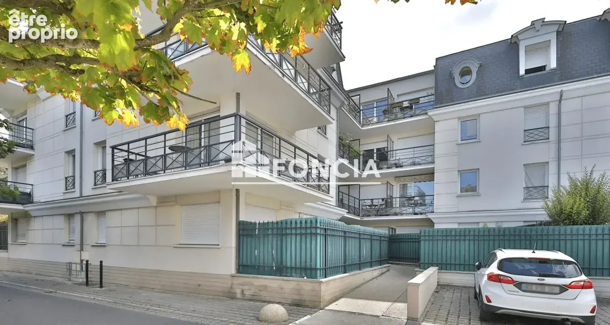 Appartement à SARTROUVILLE