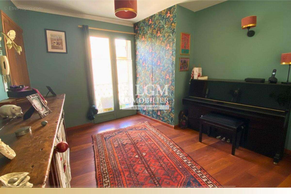 Nouveau prix ! Maison familiale de caractère avec garage double et vie de village à pied – Cournonterral - photo 7