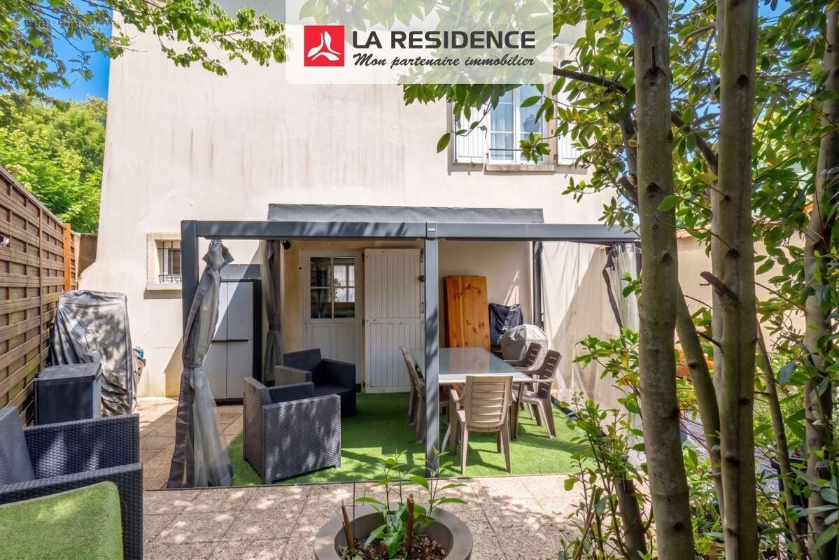 Maison 147 m² à Jouars-Pontchartrain  - photo 3