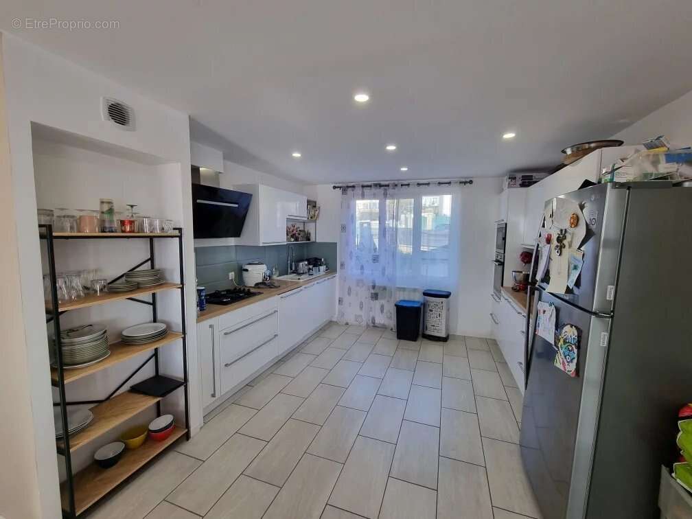 Maison à COULOMMIERS