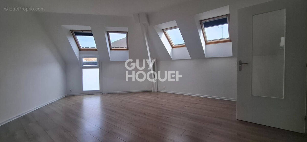 Appartement à AUBERGENVILLE