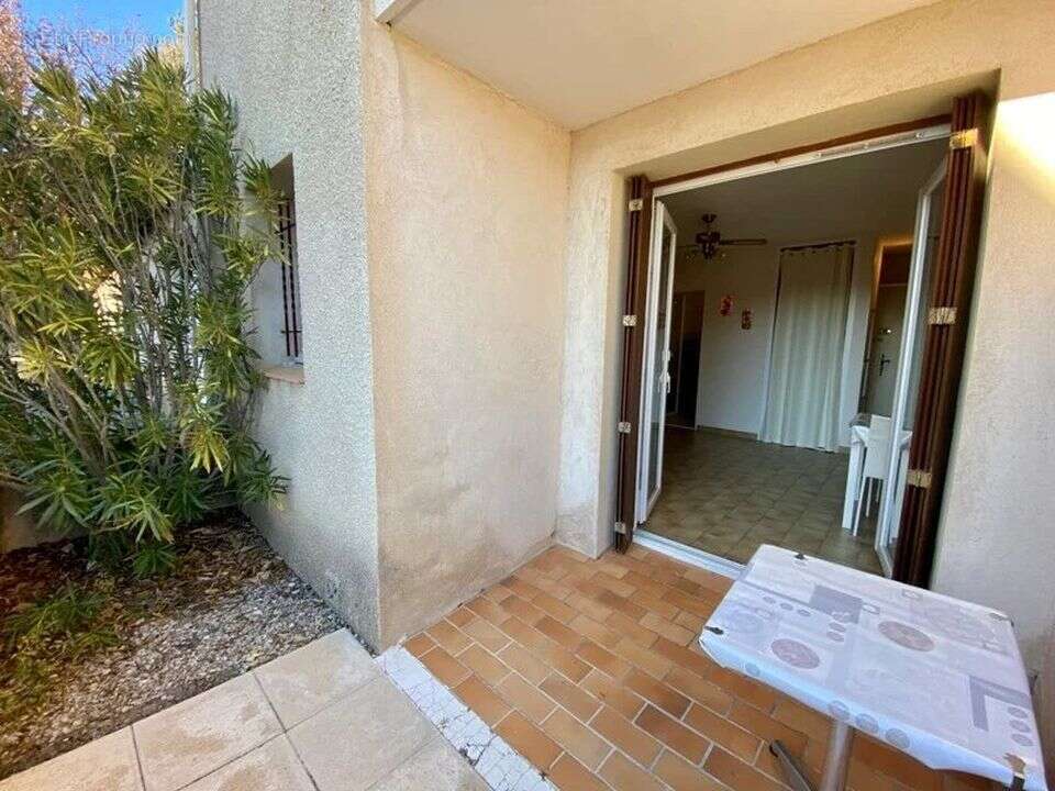 Appartement à GREOUX-LES-BAINS