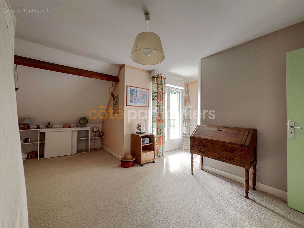 Maison à THORIGNY-SUR-MARNE