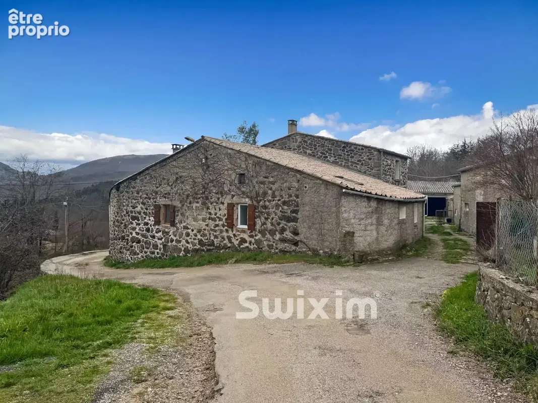 Corps de ferme rénové – Vue exceptionnelle sur les Monts d’Ardèche - photo 2