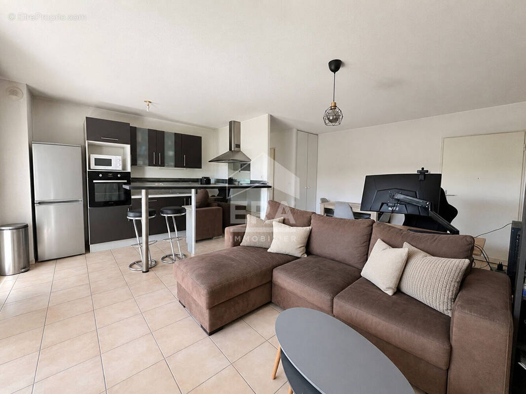 Appartement à ANGRESSE