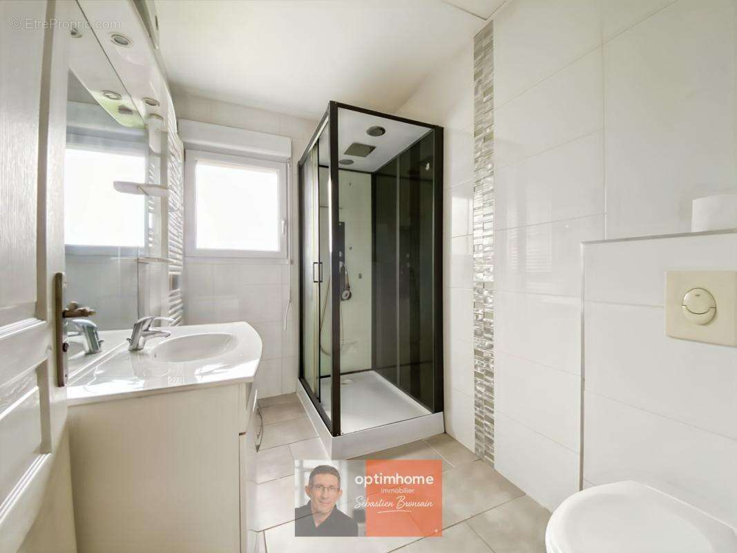 Choisey – Maison récente de 2010 – 4 chambres, bureau et jardin de 510 m² - photo 5