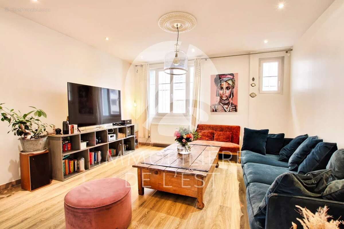Appartement à LYON-8E