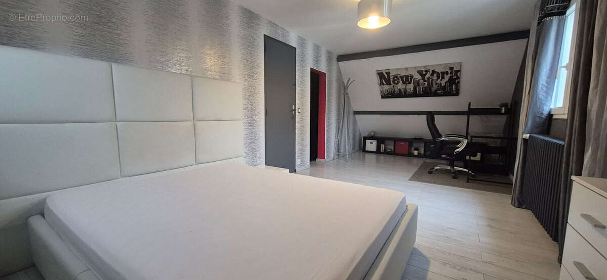 Maison à CREPY-EN-VALOIS