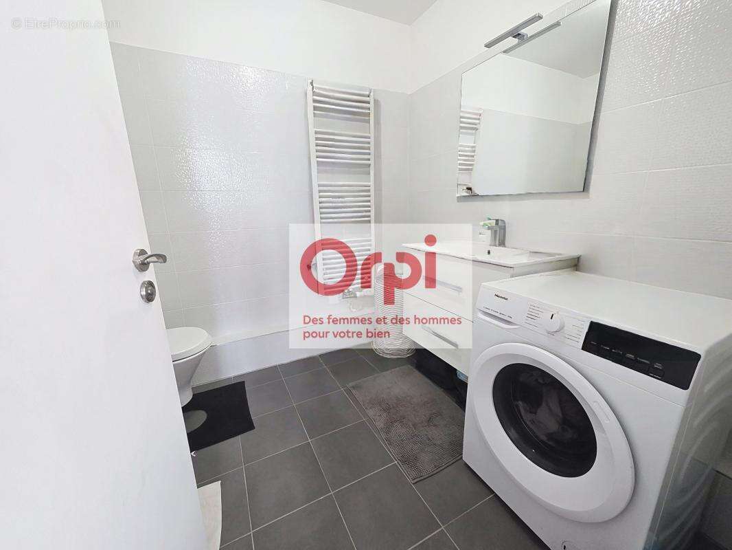 Appartement à LE PLESSIS-ROBINSON