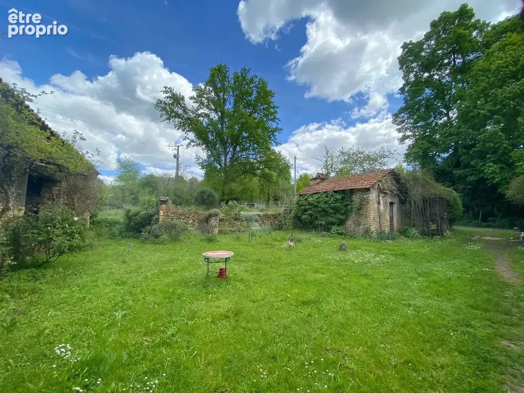 Joie propriété en pierre, comprenant une maison d’habitation, un appartement indépendant, une grande grange en pierre et dépenda - photo 17