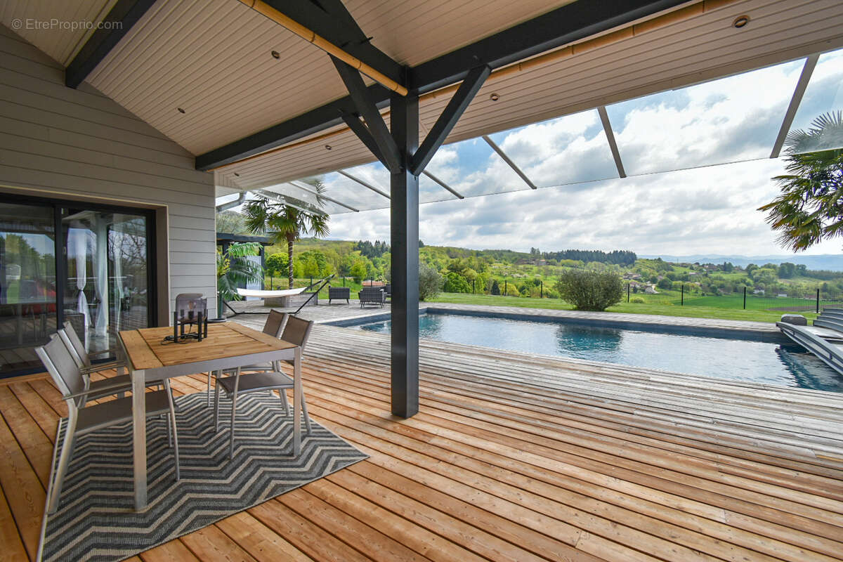 Maison à AIGUEBELETTE-LE-LAC