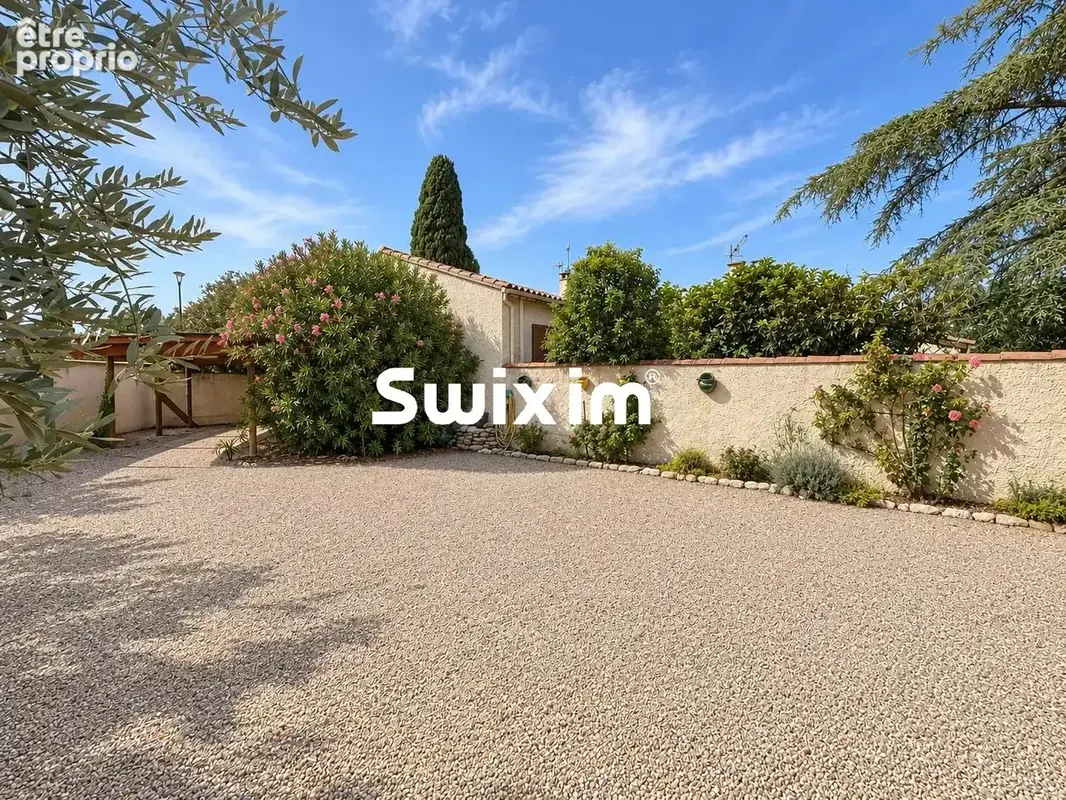 Maison de plain pied avec dépendances - photo 3