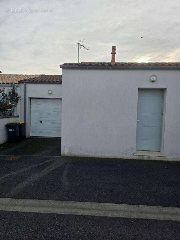 Maison à SAINT-SULPICE-DE-ROYAN