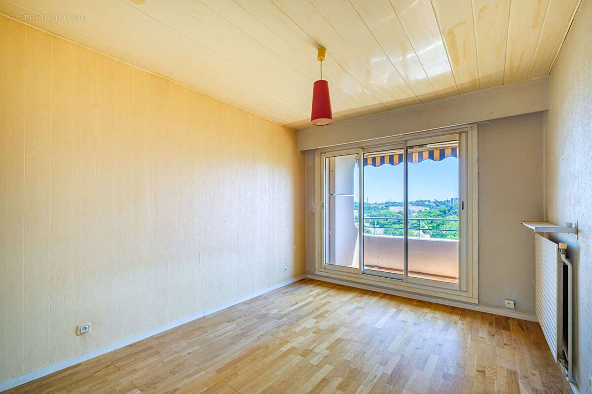 Appartement à LYON-9E
