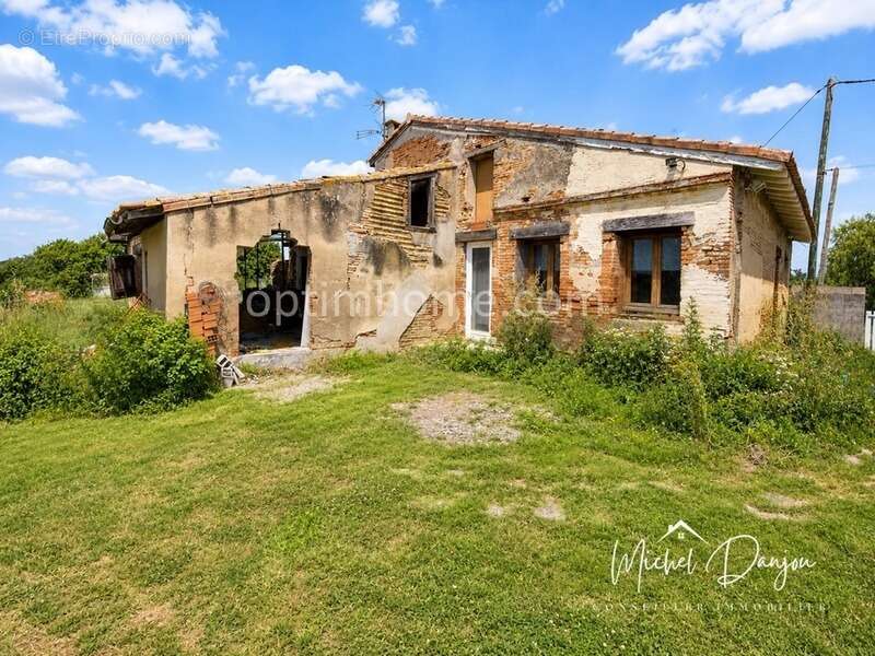 Maison à LANTA