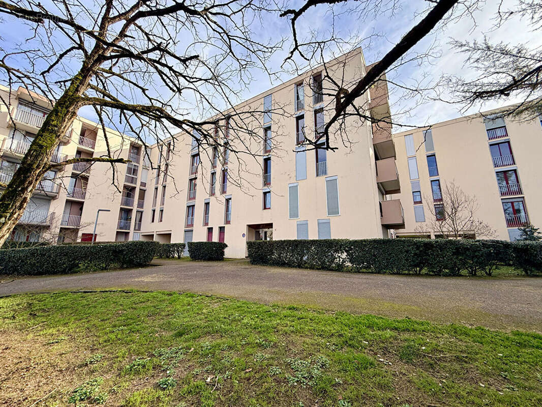 Appartement à CENON