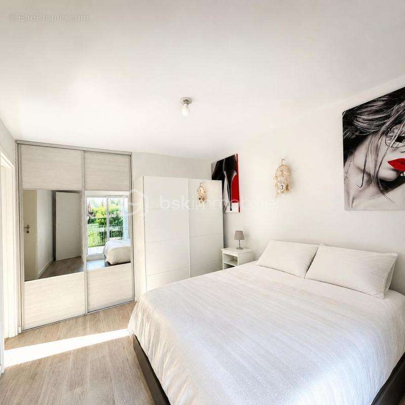 Appartement à LIVRY-GARGAN