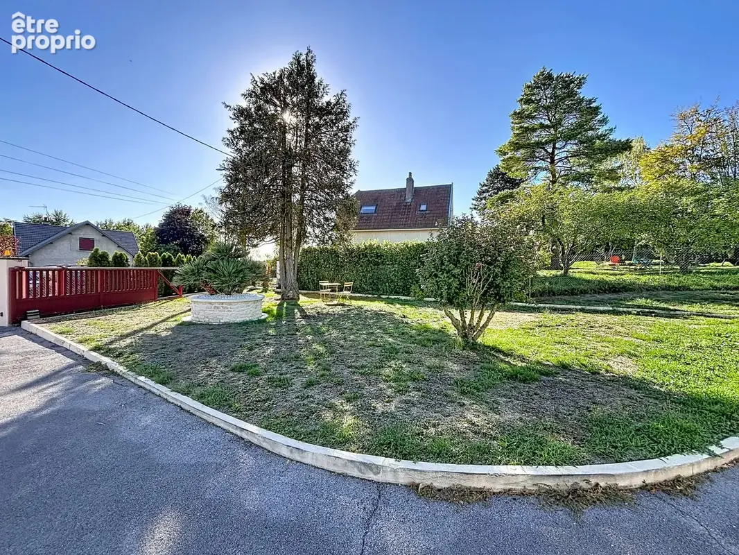 Maison 8 pièces 193 m² à vendre à Boulot (70190) - photo 8