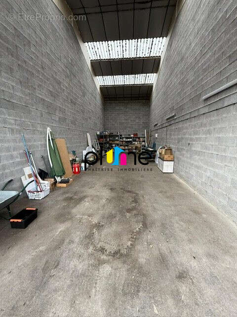 Commerce à SAINT-LAURENT-BLANGY