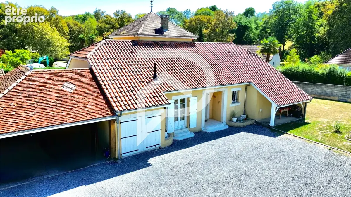Maison MONT 7 pièces 145 m² avec piscine - photo 16