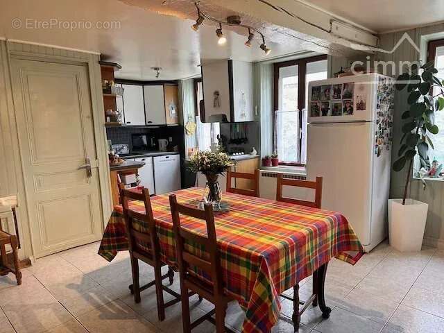 Maison à CONGIS-SUR-THEROUANNE