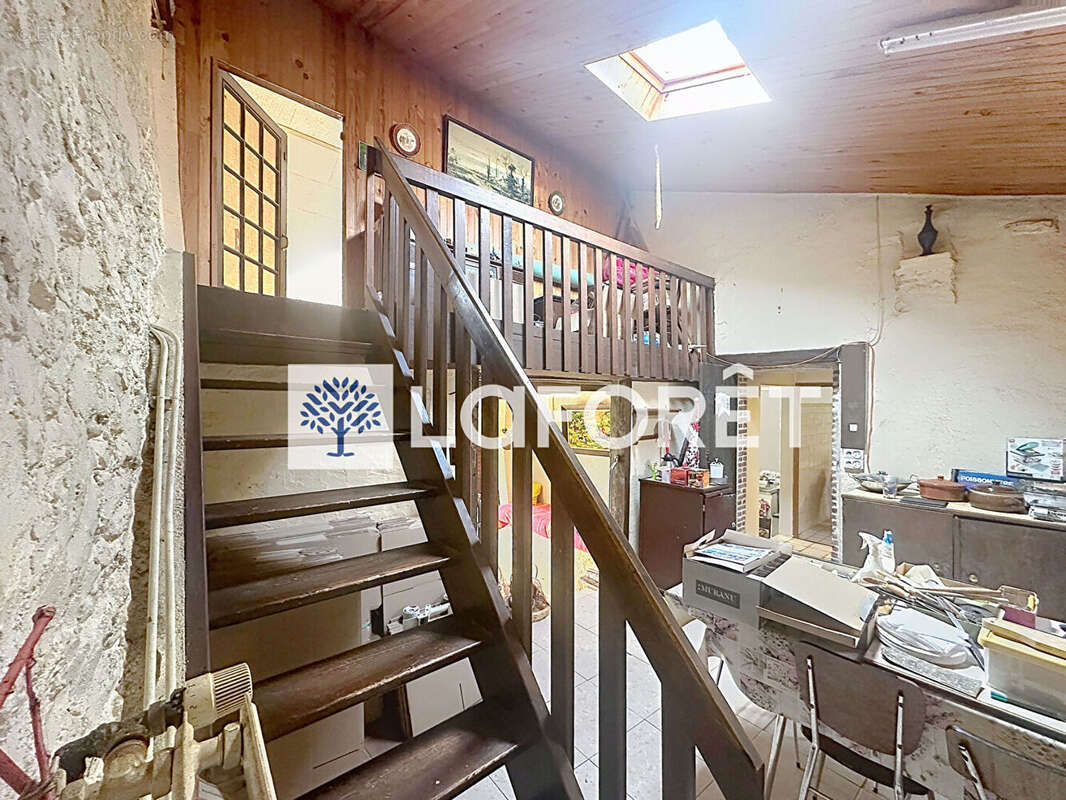 Maison à OROUX