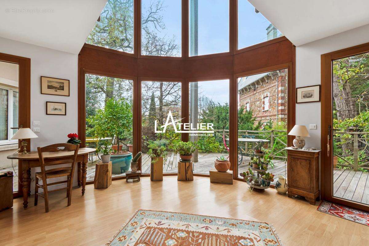 Maison à SAINT-GERMAIN-EN-LAYE