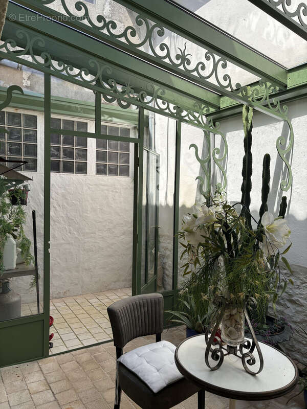 Maison 195 m² à La Rochelle  - photo 8